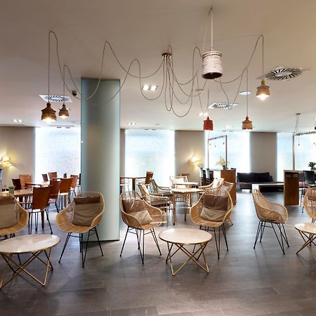 Eurostars Madrid Congress Hotel Алкобендас Екстериор снимка