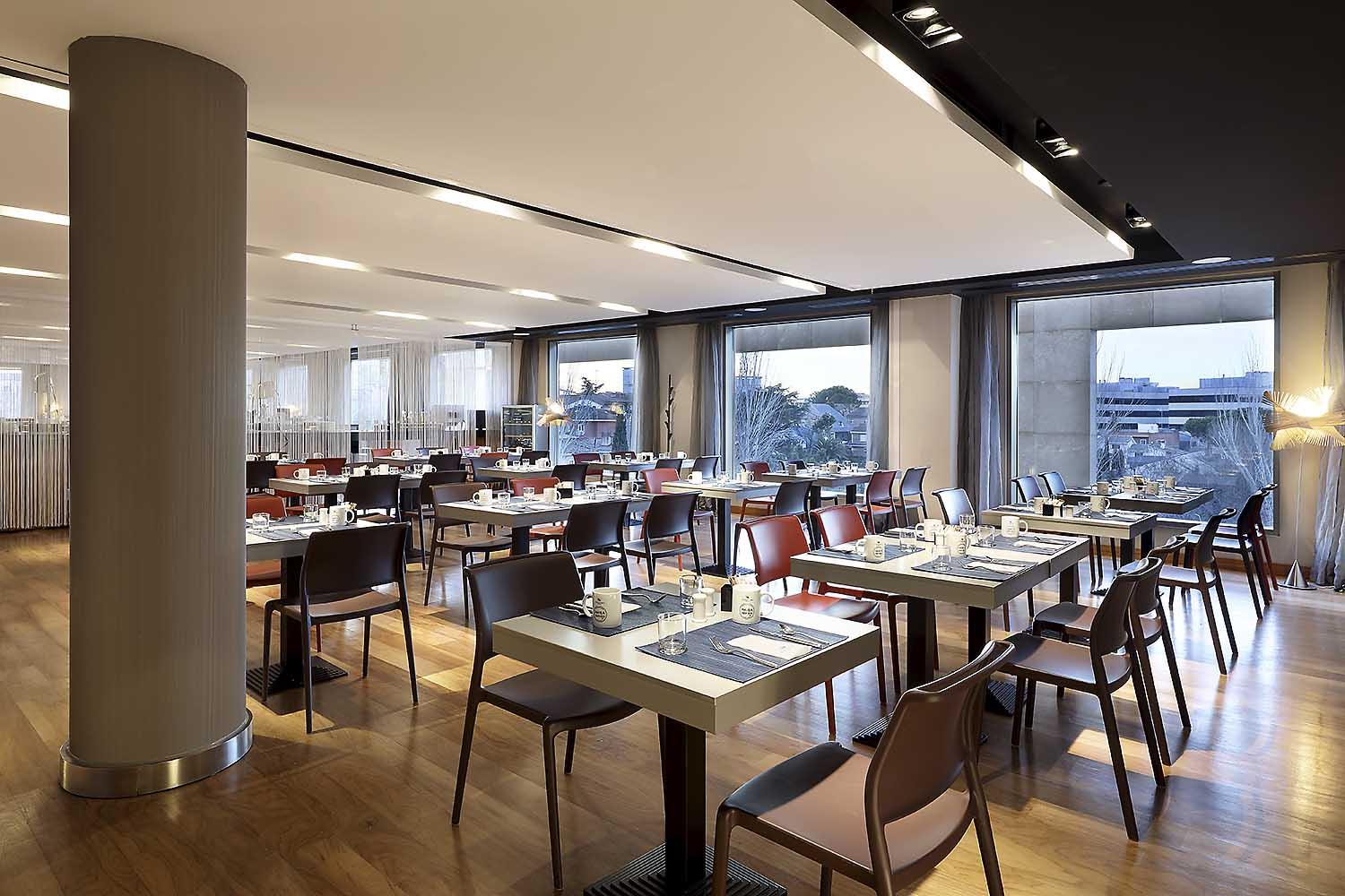 Eurostars Madrid Congress Hotel Алкобендас Екстериор снимка