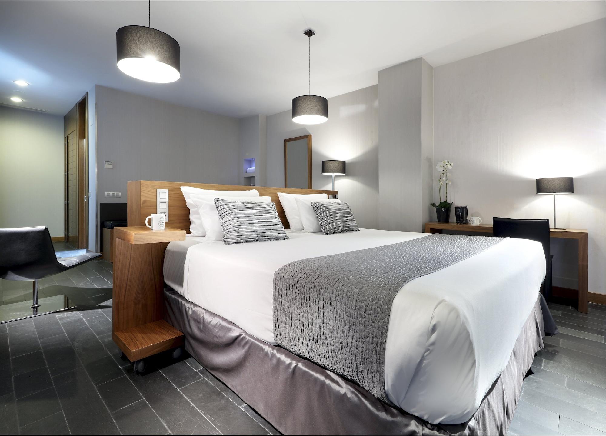 Eurostars Madrid Congress Hotel Алкобендас Екстериор снимка