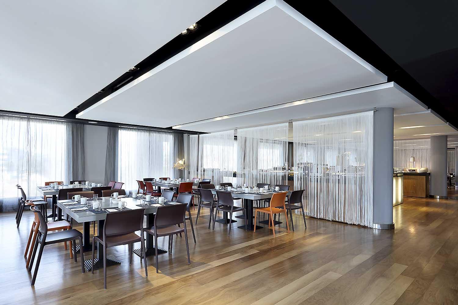 Eurostars Madrid Congress Hotel Алкобендас Екстериор снимка