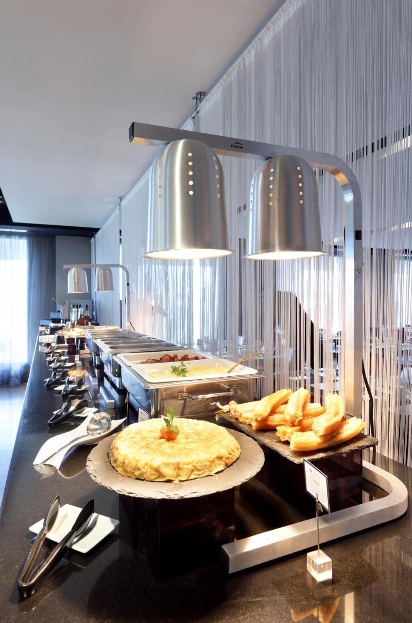 Eurostars Madrid Congress Hotel Алкобендас Екстериор снимка